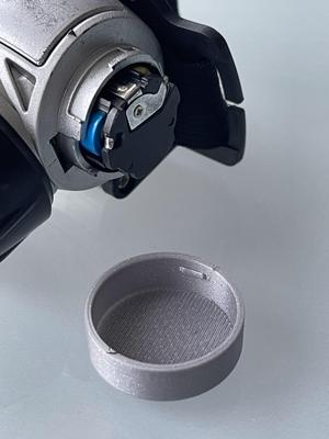 Lid for head lamp