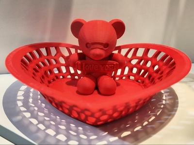 Heart-shaped trinket dish with a little bear