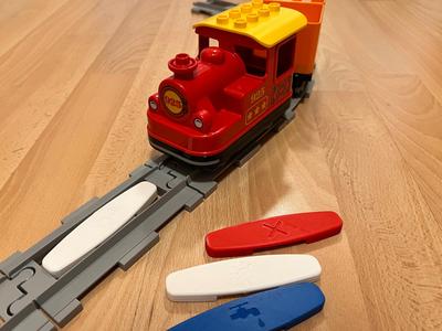 Duplo Train Action Brick Sound, Directional Light