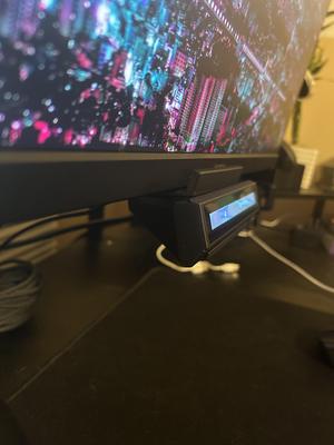 iCUE NEXUS Monitor Clamp
