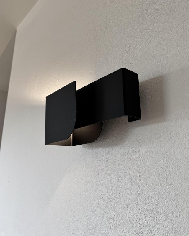 Moderne wall lamp