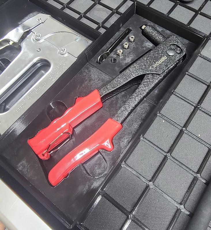 Arrow Riveter Tool Storage - Gridfinity