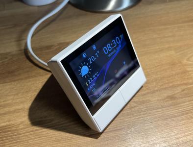 Sonoff NsPanel EU stand (standard & pro versions)