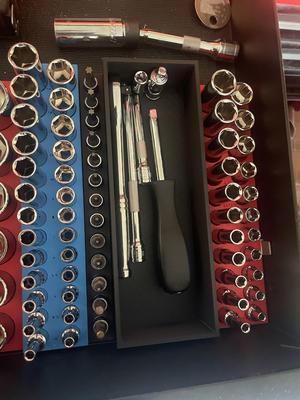 Quinn 3/8 Master socket set tray