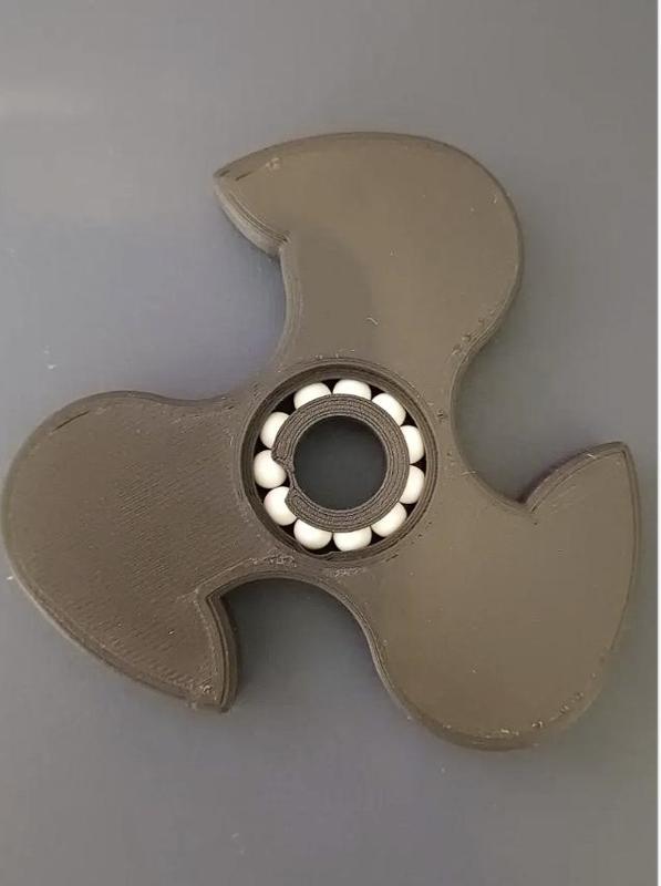 Fidgetspinner with Airsoft BB's