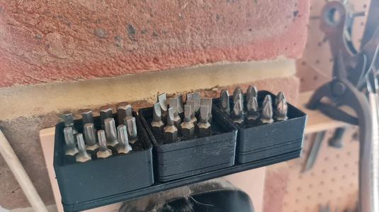 Gridfinity 1x1x1 Hex bit holder x14.stl