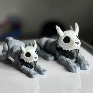Articulated Wendigo, Flexi Cryptid Desk Pet