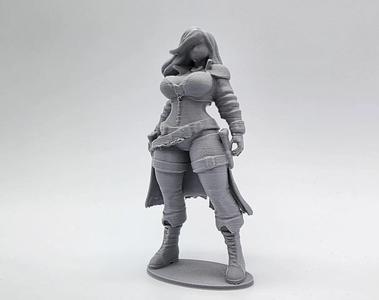 Female Pirate Captain Figurine