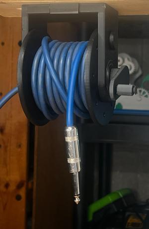 Mini Cable Reel – Mountable, Big Capacity, Locking