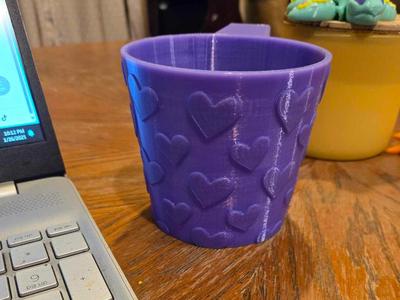 Heart pattern ben and jerry’s pintice cream holder