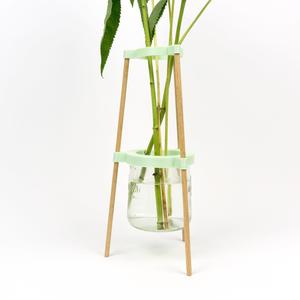 Hanging vase top to fix on a glass jar