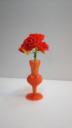 Heart vase