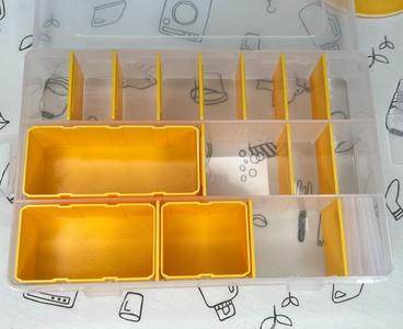 DAISO 11-Compartment Storage Box with Dividers - Partition + Storage Box