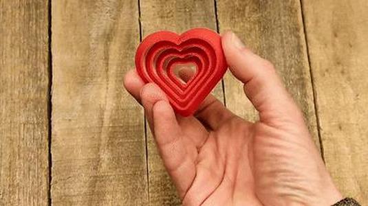 Love #2 - Heart Twist Fidget (Valentine's Day)