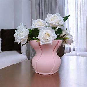 Ribbed Design Vase "Aera"