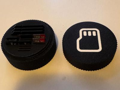 SD Card Box (Threaded & knurled)