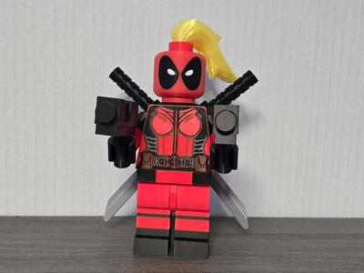 Big Brick * Lady Deadpool / Ladypool * 500%