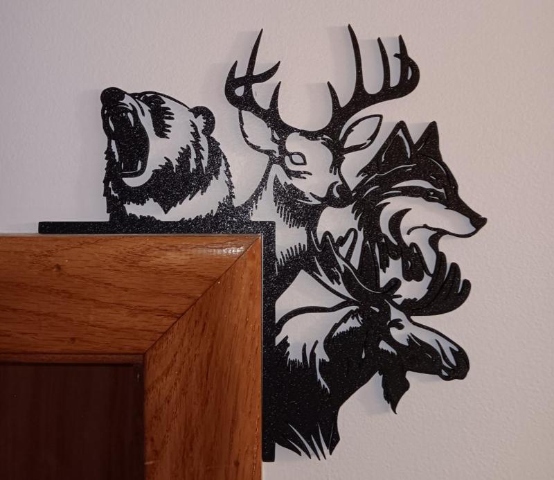 Wildlife Silhouette Door Corner