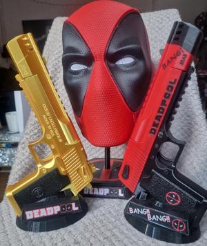 Deadpool Desert Eagle Display Stand