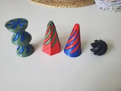 Spiral fidgets