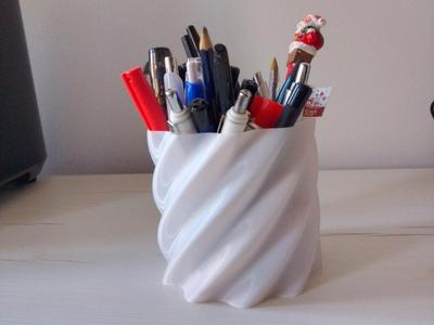 Pen holder