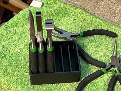 Simple Pliers Tray