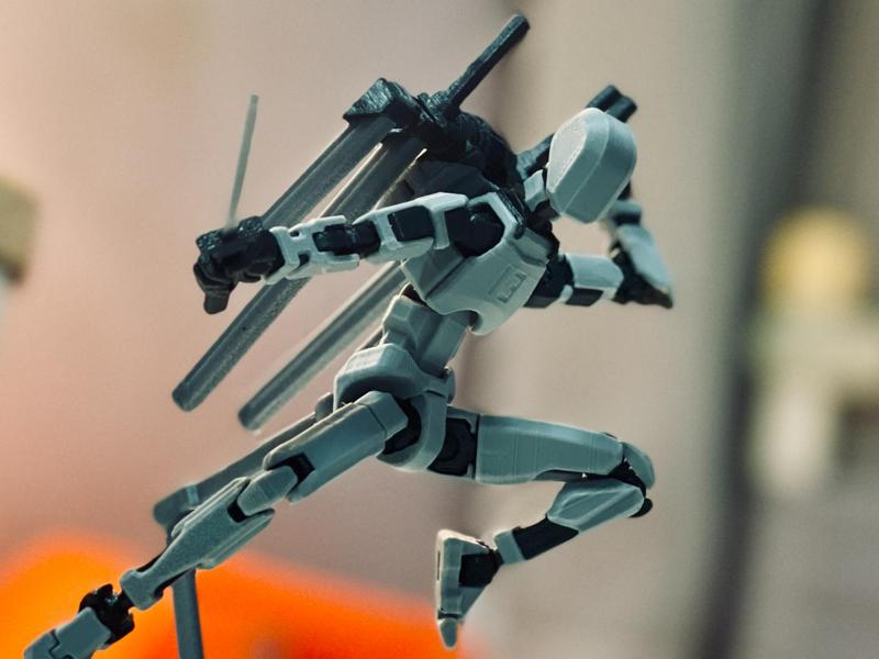Multi-Functional Jetpack (swords) for Dummy 13
