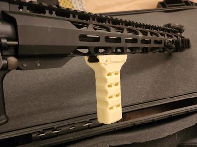 Picatinny Foregrip V7 | Airsoft - AR15 - NERF