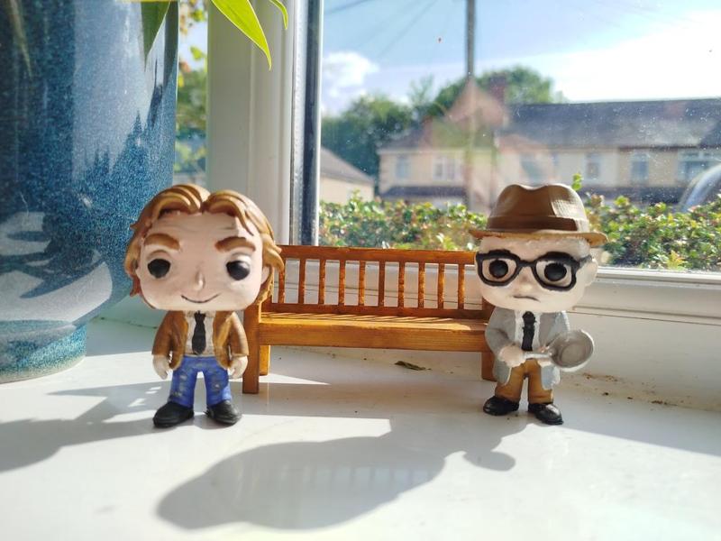 Bottom Tv Show Figurines