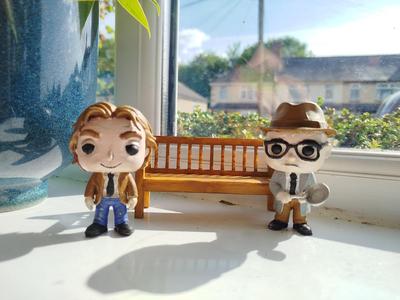 Bottom Tv Show Figurines