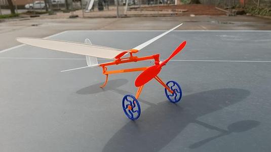 Wind-up aircraft "Chucha"