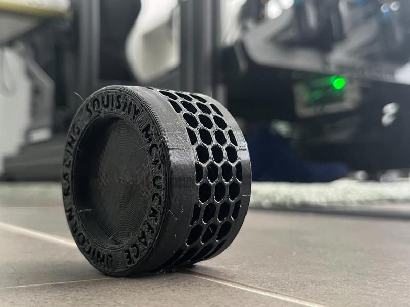 Vibration damping TPU feet for sim rig