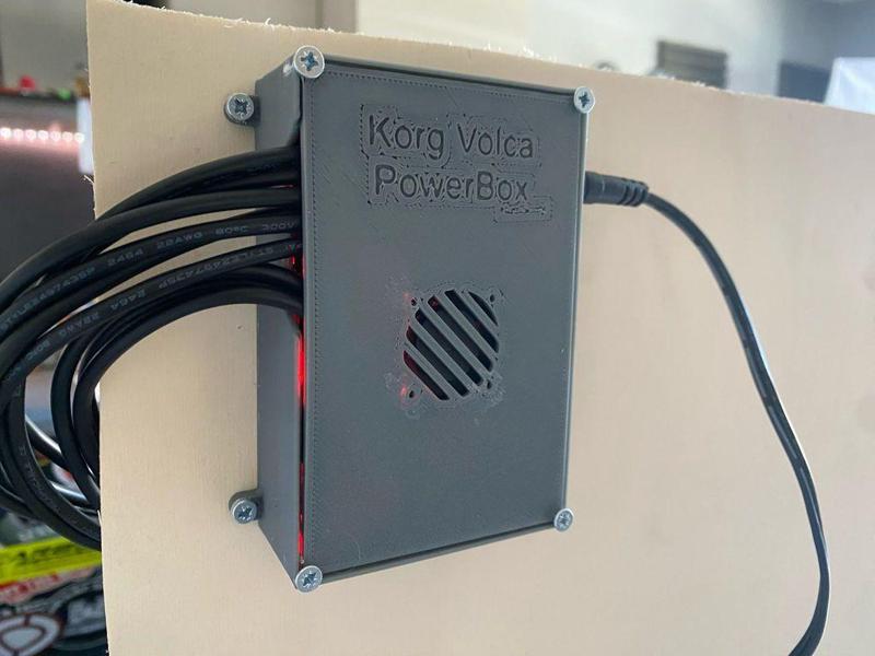 Korg Volca Power Supply Box with 3 LM2596 Step-Down DC-DC Modules