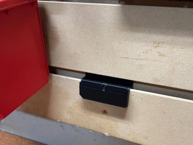 Slat wall clips for Milwaukee Packout Bins