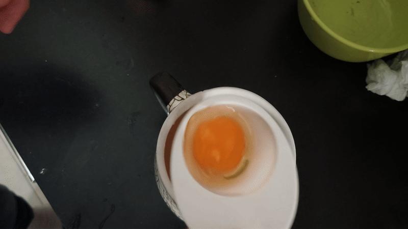Egg Yolk Separator, mountable
