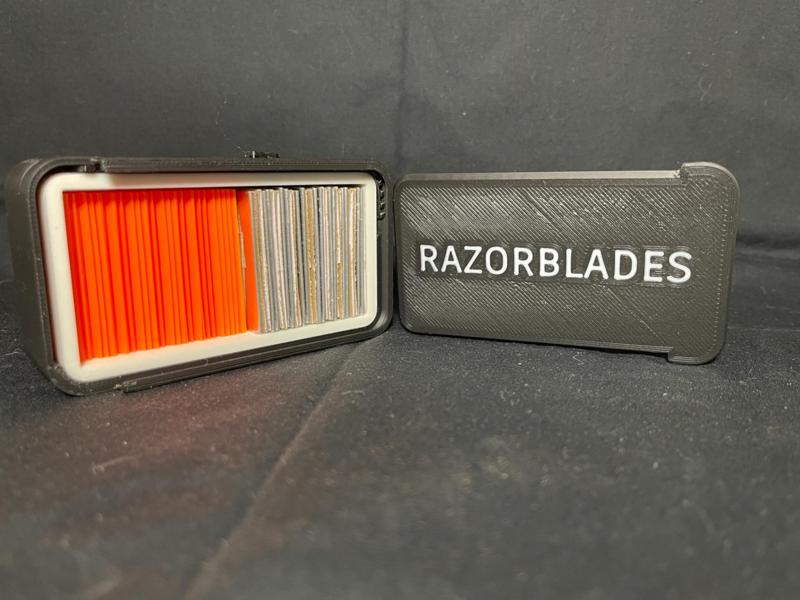 Razor blade storage box