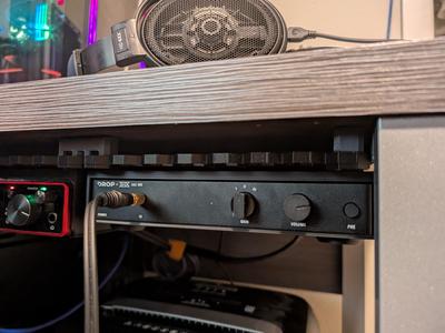 Multiconnect Drop + THX AAA ONE Amp Under Desk Mount