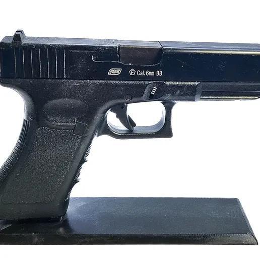 Universal Gun Stand