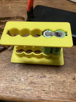 18650 lithium battery contacts spotwelding helper