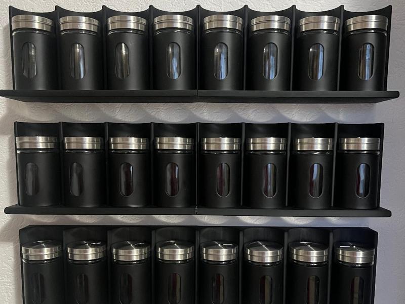 Spice rack for 5x8.5 cm spice dispensers