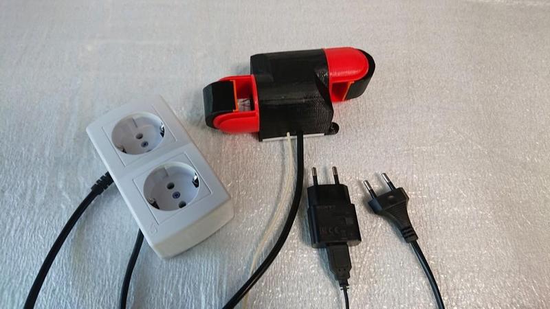 Unusual, load-controlling barrier sensor