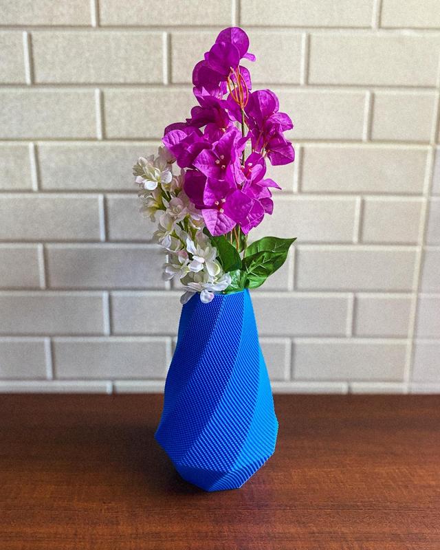 Selene Flower Vase - Home Decor & Gardening By Lunfardo