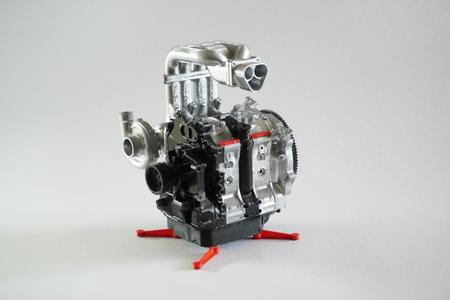 SIMPLE 1/8 Mazda RX-7 13B REW Engine