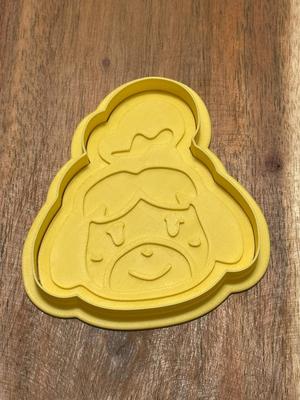 Animal Crossing - Isabelle Cookie Cutters and Stamps