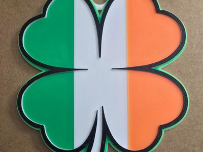 ST PATRICK IRISH FLAG 4 LEAF CLOVER 3D LOGO 180mm 