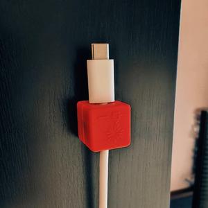 Block Magnetic Cable Clip (print-in-place)