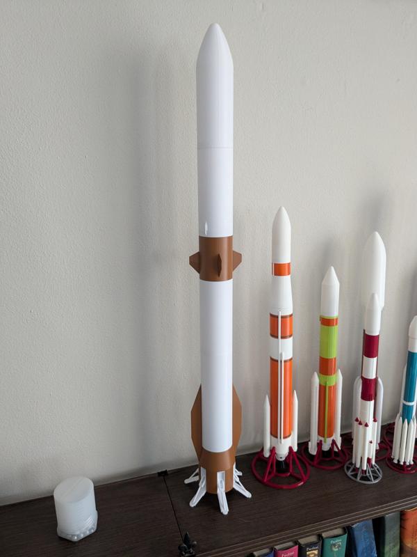 New Glenn - 1:100 - Blue Origin
