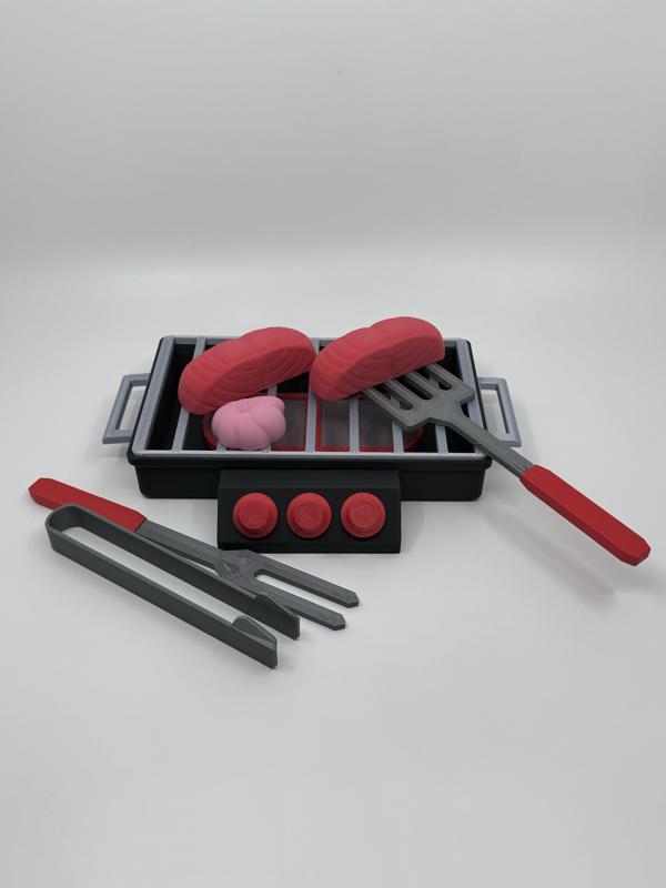 Pretend Play Grill and Accessories