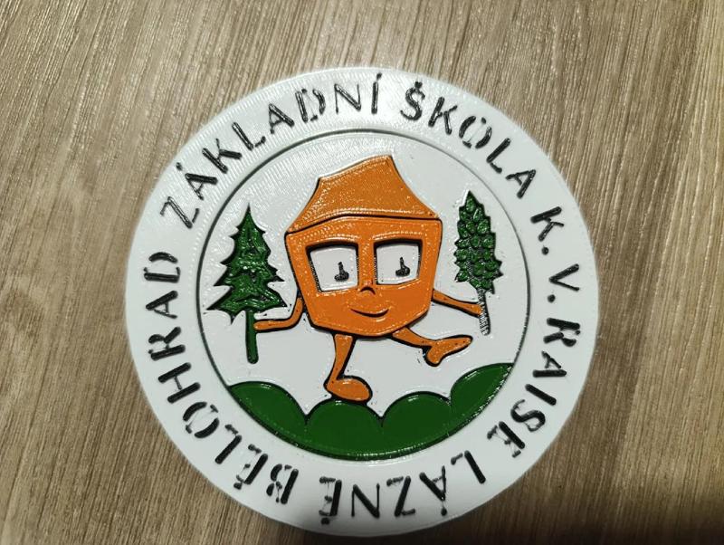 Emblem of the elementary school Lázně Bělohrad   