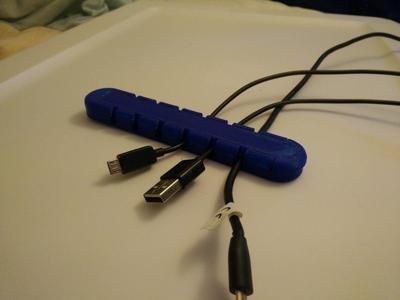 6 Cable Organizer and Holder